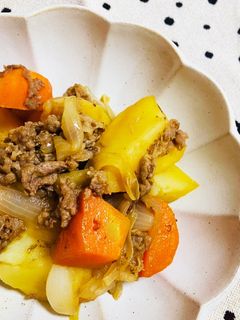 staubでほっくほく肉じゃが♪-レシピのメイン写真