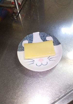 小型蒸し鍋でスモークチーズ-レシピのメイン写真