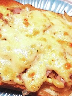 ポン酢玉ねぎ炒めのトースト-レシピのメイン写真
