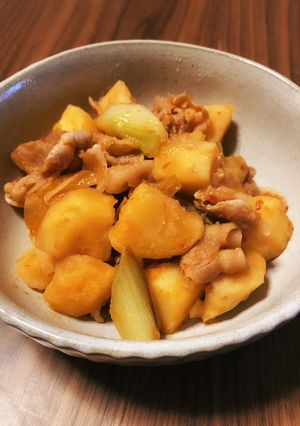 簡単♡じゃが芋とネギと豚肉のピリ辛炒め煮-レシピのメイン写真