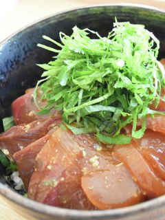 イナダの薬味たっぷりづけ丼-レシピのメイン写真