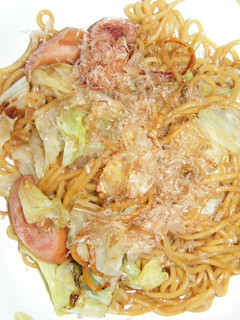 絶品 バターしょうゆ、焼きそば-レシピのメイン写真