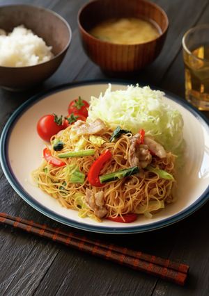 ごはんのおかずに☆生姜焼ビーフン-レシピのメイン写真