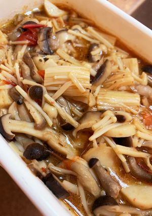 簡単!家にある調味料でキノコのマリネ-レシピのメイン写真