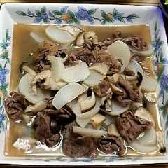 รูปของ 白だし利用！秋のきのこと蕪、牛肉の煮物