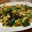 しめじとほうれん草のバター醤油炒め