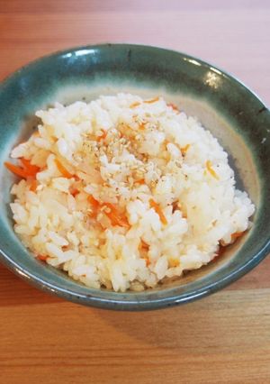 優しい味の炊き込みご飯-レシピのメイン写真