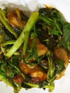 かき菜と牡蠣のからし醤油炒め-レシピのメイン写真