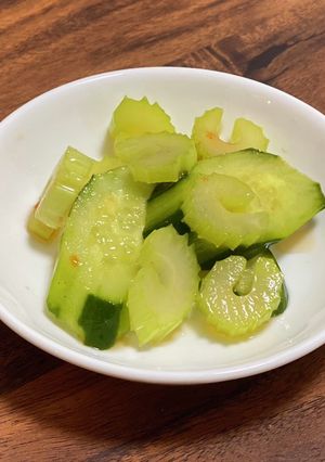 きゅうりとセロリの簡単漬け-レシピのメイン写真