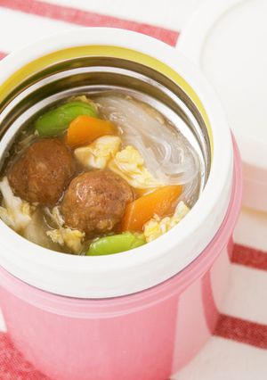 朝ミートボールとそら豆の中華スープジャー-レシピのメイン写真