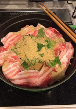 豚バラと赤から鍋の素で★カムジャタン★-レシピのメイン写真