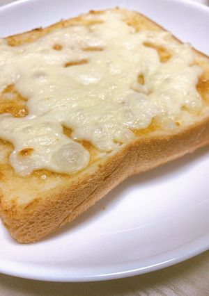ハニー味噌チーズトースト-レシピのメイン写真