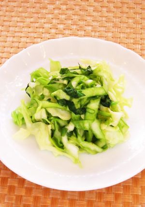 ☺５分で簡単♪キャベツと青じその浅漬け☺-レシピのメイン写真