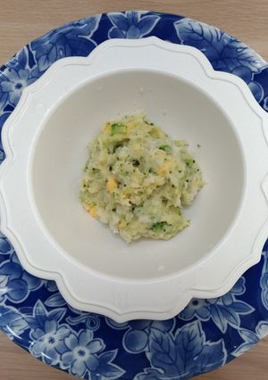 【離乳食７ヶ月】ブロッコリーの卵パンがゆ-レシピのメイン写真