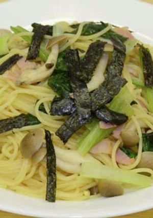 小松菜としめじとベーコンのパスタ-レシピのメイン写真