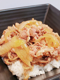 シンプルに!それだけで美味しい牛丼-レシピのメイン写真