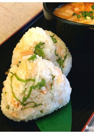 鮭と大葉のおにぎり-レシピのメイン写真