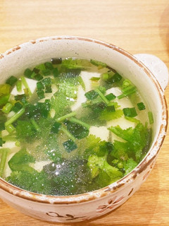 キッチン鋏で!豆腐とパクチーの生姜スープ-レシピのメイン写真