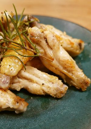 手羽中のローズマリー焼き-レシピのメイン写真
