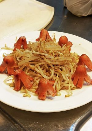 子ども喜ぶタコウインナーともやし炒め-レシピのメイン写真