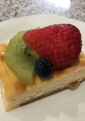 混ぜて焼くだけ!簡単チーズケーキ-レシピのメイン写真