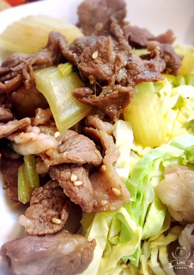 ラム肉とセロリの焼き肉のタレ炒め-レシピのメイン写真