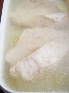 簡単!茹で鶏♪まとめて作り置き♪冷凍も可-レシピのメイン写真