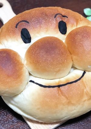 巨大★アンパンマンパン【動画あり】-レシピのメイン写真