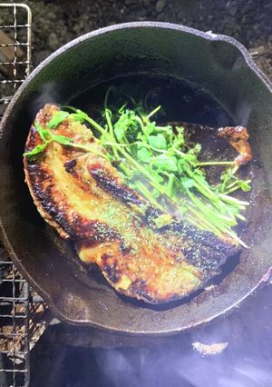 キャンプ飯　漬けておく焼くだけスペアリブ-レシピのメイン写真