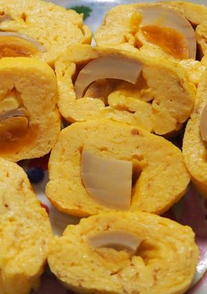 おつまみに最高 味卵入だし巻き玉子♪-レシピのメイン写真