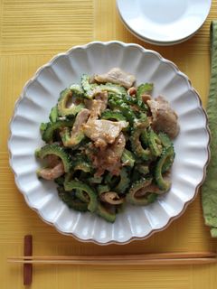 ゴーヤと豚肉のごま味噌炒め-レシピのメイン写真