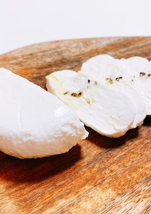 ミルク風味たっぷり手作りフレッシュチーズ-レシピのメイン写真