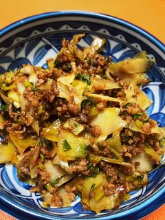 大根の皮と葉っぱの挽肉炒め-レシピのメイン写真