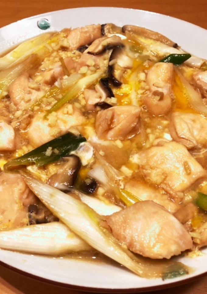 ネギが主役！鶏すき焼きのふわふわ卵とじ♪-レシピのメイン写真