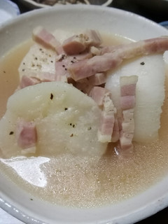 大根とベーコンのコンソメスープ-レシピのメイン写真