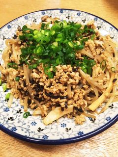 もやしと鶏ひき肉の炒め物-レシピのメイン写真