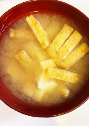身体に優しい　豆腐と油揚げの味噌汁-レシピのメイン写真