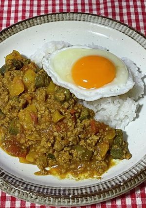 簡単•野菜たっぷりドライカレー-レシピのメイン写真