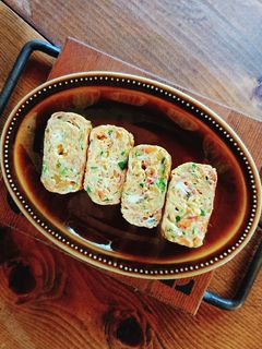 お弁当にも★カニかまとニラの玉子焼き-レシピのメイン写真