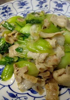 簡単！チンゲン菜と豚バラ炒め-レシピのメイン写真