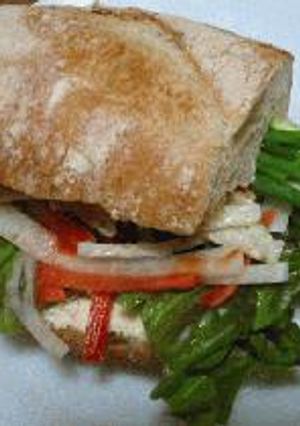 ★SANDWICH VEGETARIEN A LA LAOTIENE★-レシピのメイン写真