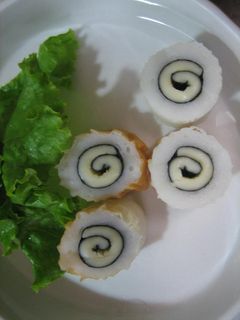 ぐるぐる海苔チーズinちくわ(お弁当に-レシピのメイン写真
