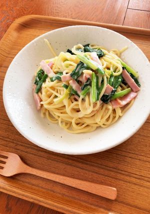 簡単ほうれん草とベーコンのクリームパスタ-レシピのメイン写真