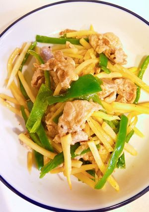 サッパリあっさり！豚肉で作る青椒肉絲-レシピのメイン写真