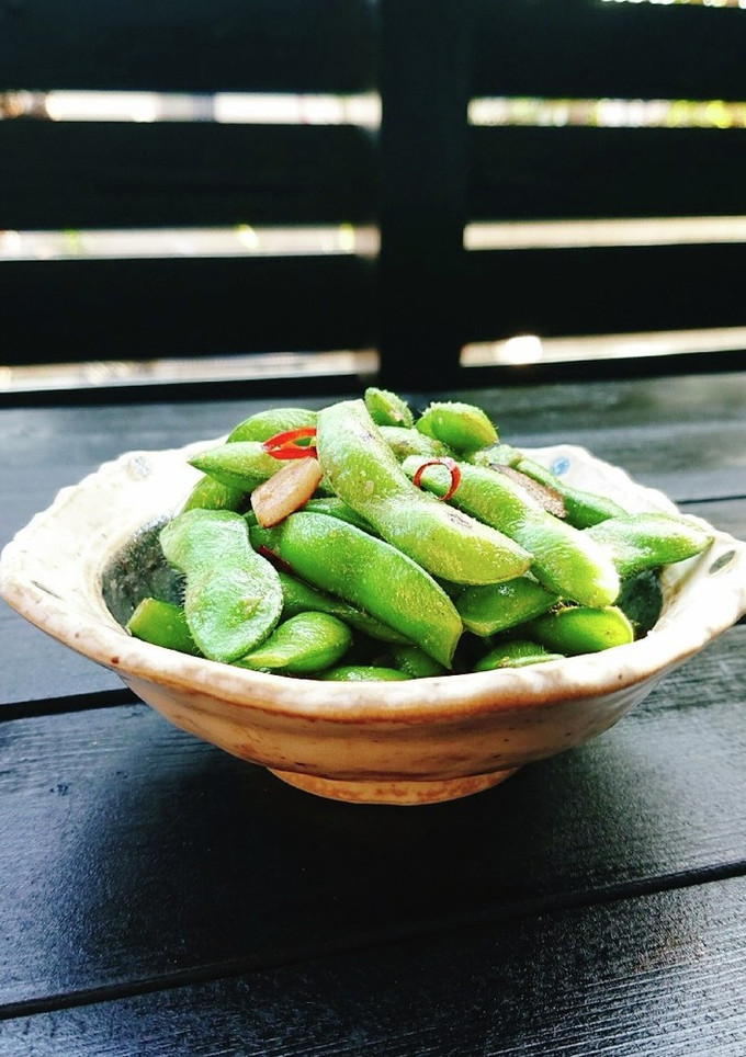 お酒がススム★冷凍枝豆のにんにく炒め-レシピのメイン写真