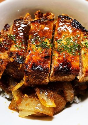 ポークジンジャーステーキ丼-レシピのメイン写真