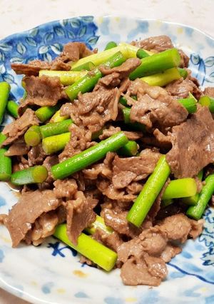 にんにくの茎と牛肉炒め-レシピのメイン写真