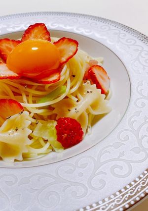 イチゴの冷製カルボナーラ【フルーツ料理】-レシピのメイン写真