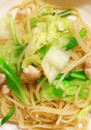 キャベツと小松菜のペペロンチーノ-レシピのメイン写真