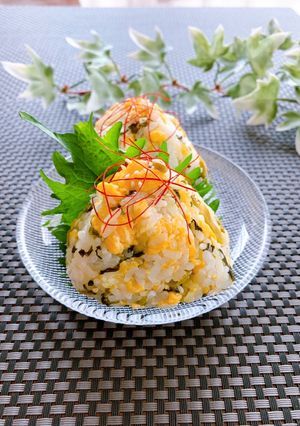 高菜チャーハン風おにぎり★お弁当にも-レシピのメイン写真